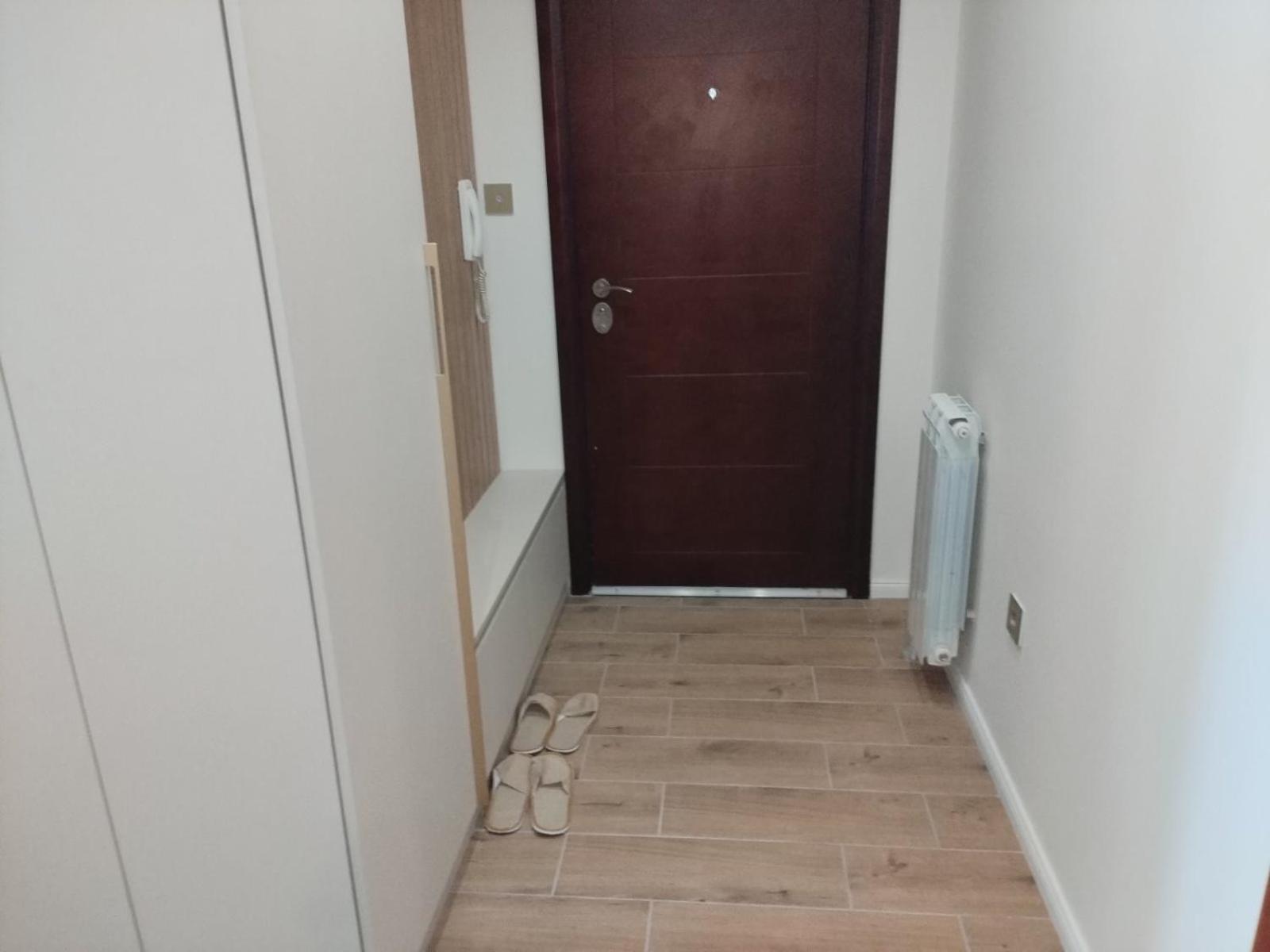 Apartment Centrum - Free Private Parking 노비사드 외부 사진